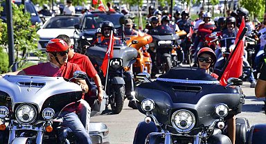 350 motosiklet tutkunu gaziler için turladı