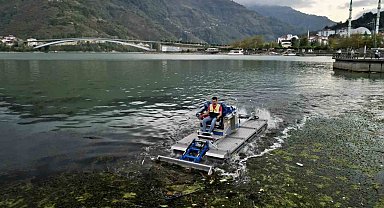 'Saklı Cennet' Ayvacık, yosunlarından arındırıldı