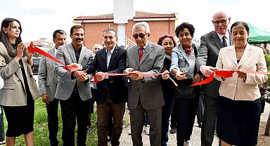 6. Alzheimer Konukevi açıldı