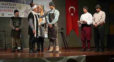 8 asırlık Ahilik geleneği tiyatro oyunu ile canlandırıldı