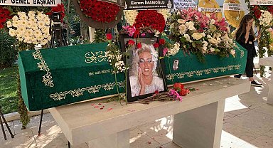 ABD'de hayatını kaybeden Ahu Tuğba son yolculuğuna uğurlandı