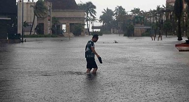 ABD'de Helene Kasırgası karaya çıktı: 3 ölü