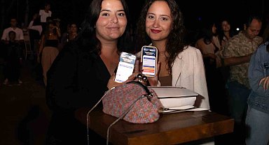 Ada Mobil'in Kuşadalılara ilk hediyesi ünlü sanatçının konseri oldu