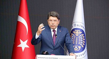 Adalet Bakanı Tunç, Erzurum'da akademisyenlerle bir araya geldi