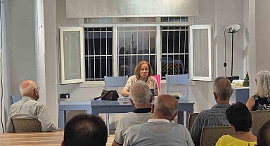 Adana Sanat Evi'nde Dil Devrimi Kutlaması