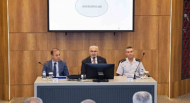 Adana Valisi Köşger: "Adana'da suç oranları yüzde 60 düştü"