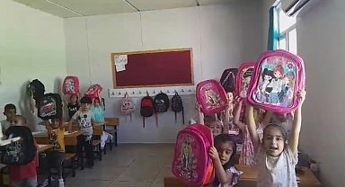 Adıyaman'daki 250 depremzede öğrenciye kırtasiye yardımı