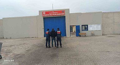 Afyonkarahisar'da kaçak şahıs yakalandı