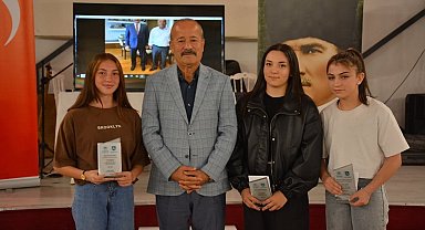 Afyonkarahisar'da şampiyon sporcular ödüllendirildi