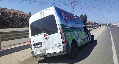 Afyonkarahisar'da trafik kazası: 1 ölü, 2 kişi yaralandı
