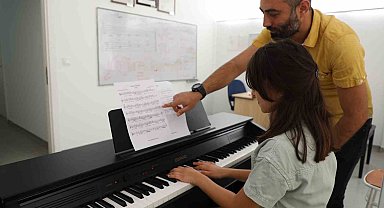 Akademik, sanatsal ve kültürel kurslar öğrencilere destek olacak