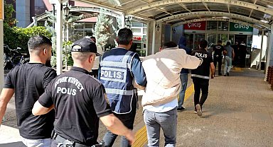 Aksaray'da kapora dolandırıcıları operasyonla yakalandı