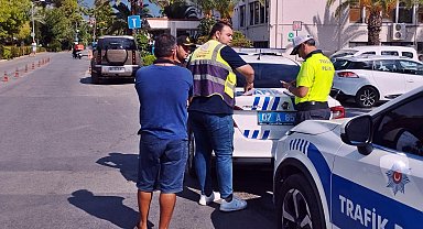 Alanya'da sürücülere ceza yağdı