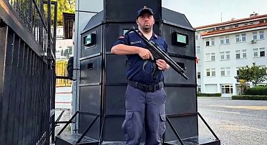 Almanya'da yaşayan özel gereksinimli genç hayalini kurduğu askerlik görevini memleketinde yerine getirdi