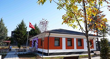 Alzheimer hastaları ve yakınlarına sosyal yaşam desteği