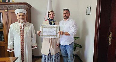 Anaokulu öğretmeni Leitner dua ile şehadet getirdi