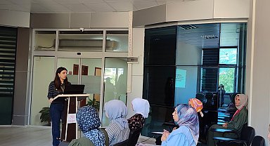 Anne adayları uzmanlar tarafından bilgilendirildi