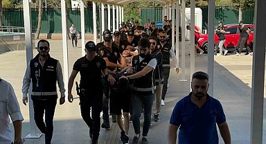 Antalya merkezli 'Kuyu-27' operasyonunda gözaltına alınan 34 şüpheliden 32'si tutuklandı