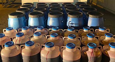 Antalya'da 4 bin litre kaçak ve sahte alkol ele geçirildi