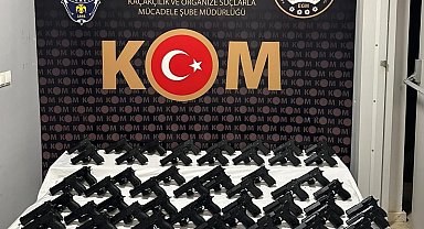 Antalya'da silah kaçakçılığı operasyonu: 2 tutuklama