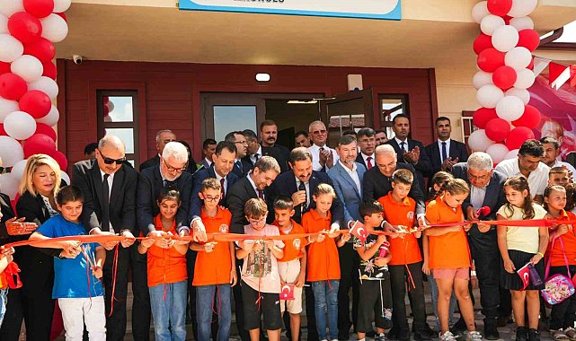 AXA Türkiye, 'Büyükdalyan Tüm Kalplerde İlkokulu'nu eğitime kazandırdı