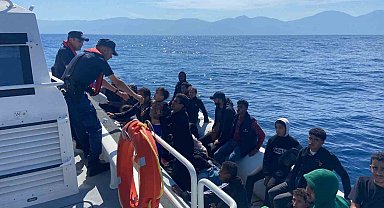 Aydın'da 21 düzensiz göçmen kurtarıldı