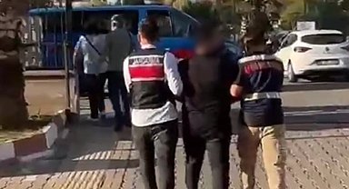 Aydın'da bir otomobilde yapılan aramada el bombası ele geçirildi