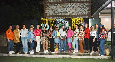 Ayvalıklı off-roadcılar 80'ler gecesiyle coştu