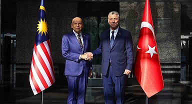 Bakan Bolat, Malezyalı mevkidaşını kabul etti