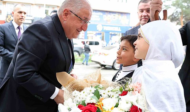 Bakan Güler Bayburt ziyaretinde