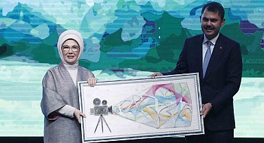 Bakan Kurum: "Sıfır Atık Hareketi'ni yeni bir aşamaya taşıyacağız"