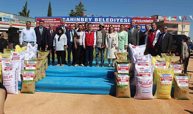 Bakan Yumaklı: "Bitkisel üretim 2023 yılında 139 milyon tona yükseldi"