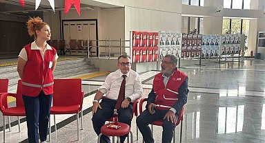 Bakırköy Adliyesi Kızılay ile işbirliği içerisinde kan bağışı kampanyasına destek verdi