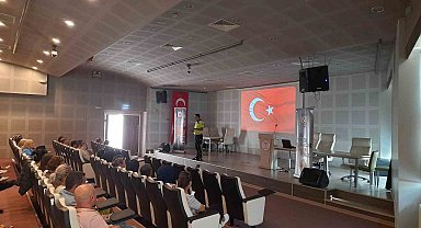 Balıkesir İl Sağlık personeline trafik eğitimi verildi