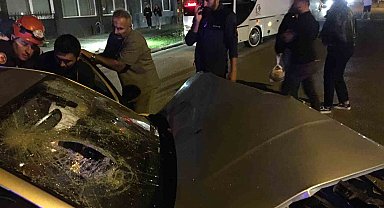 Bandırma'da yola hatalı çıkan araç kazaya sebebiyet verdi: 1 ölü, 2 ağır yaralı