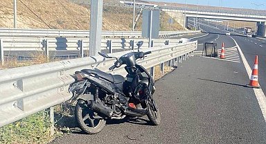 Bariyerlere çarpan motosikletin sürücüsü yaralandı