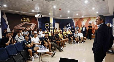 Başkan Ali Koç, futbolcular ve teknik ekiple bir araya geldi
