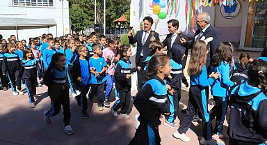 Başkan Arslan, Çamelili öğrencilerin yeni yıl coşkusuna ortak oldu