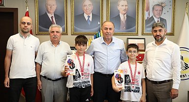 Başkan Arslan'dan başarılı sporculara ödül
