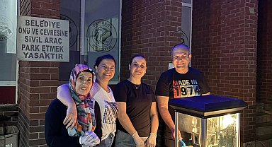 Başkan Dilsiz'den film öncesi çocuklara ikram