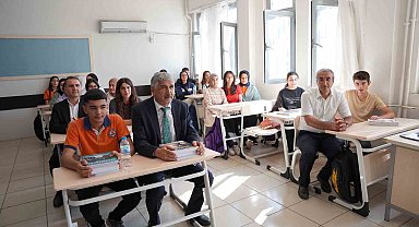 Başkan Hallaç, Çanakkale'den Gazze'ye vatan savunması konulu ilk derse katıldı
