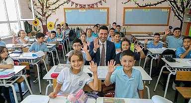 Başkan Önal'dan öğrencilere sürpriz ziyaret
