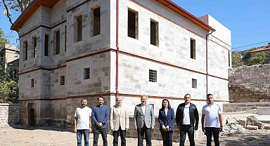 Başkan Palancıoğlu, Türkiye'ye örnek olacak bağ müzesini inceledi