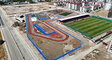Başkan Şerifoğulları, "Vatandaşlarımızın yüzünü, spor yatırımlarımızla da güldürmeye devam edeceğiz"