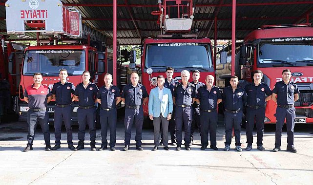Başkan Ünlü'den itfaiyecilere ziyaret