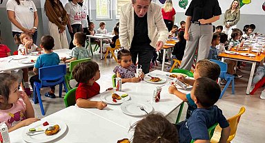 Başkan Yetişkin Efeler'in minikleriyle buluştu