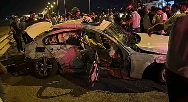 Batman'da yarıştıkları iddia edilen iki otomobil çarpıştı: 1 ölü, 3 yaralı