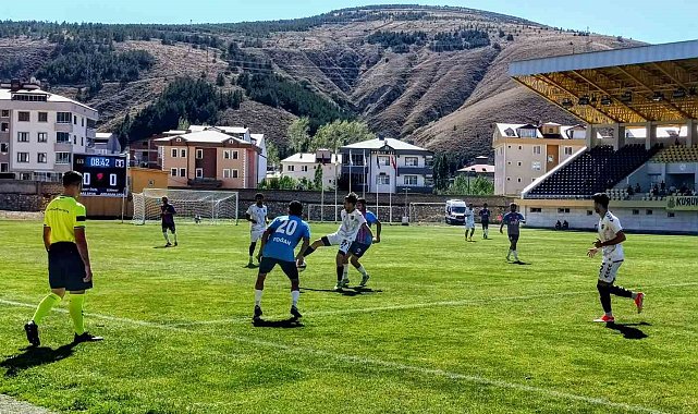 Bayburtspor Türkiye Kupası'nda ikinci tura yükseldi