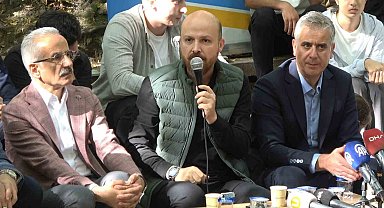 Bilal Erdoğan: "Bu Fatih Altaylı denilen ahlaksız adam askerlerin postallarını yalıyordu"