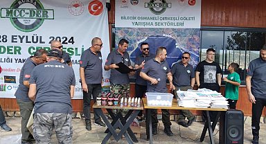 Bilecik'te 'Sazan Balığı Yakalama Yarışması' yapıldı